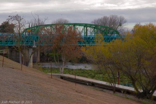 Fall-Colors-Front-Bridge